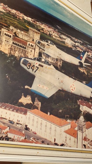 Foto F 86-F  40 SABRE a voar em Formação