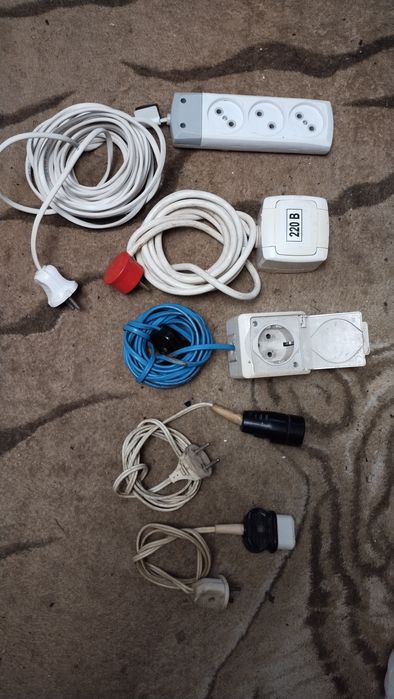 Подовжувачі різного метражу.