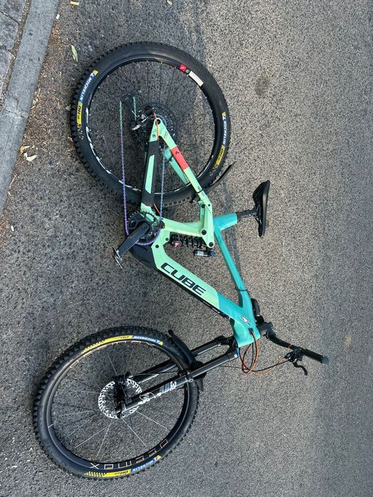 Cube stereo hibrid 160