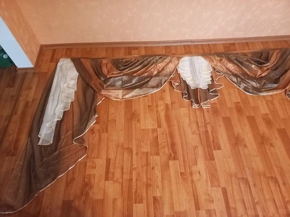 Продам Ламбрикен новый