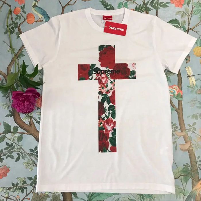 Футболка Supreme Rose