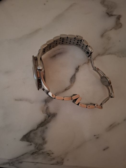 Monumental automático