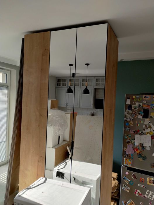 Szafa wolnostojąca używana