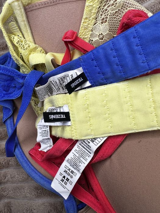 Бюст ,білизна інтіміссімі,комплект