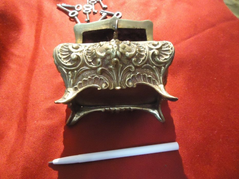 Guarda Joias em Bronze