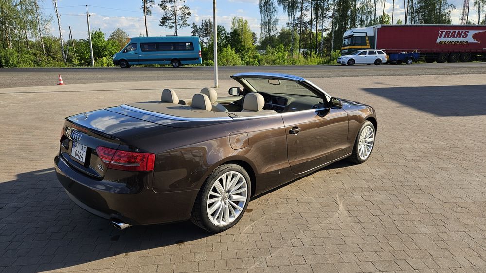 Ауді А5 quattro cabrio