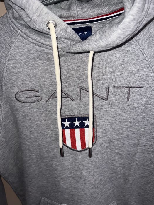 Bluza GANT haftowana