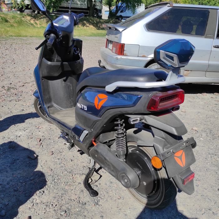 Продам скутер  Ямаха Джог36 з контейнера