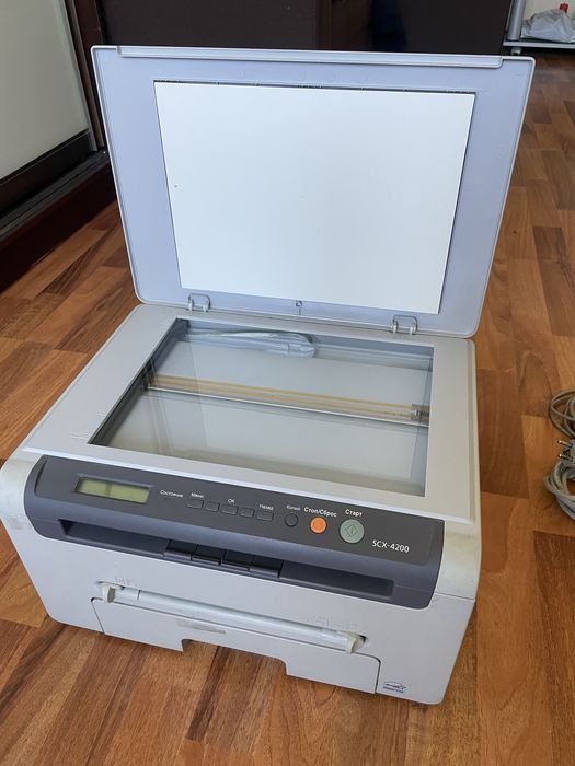 Принтер Samsung SCX 4200
