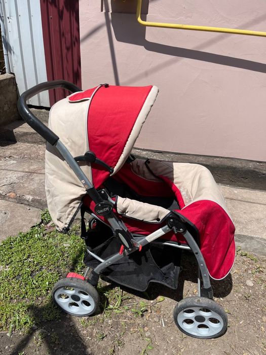 Детская коляска