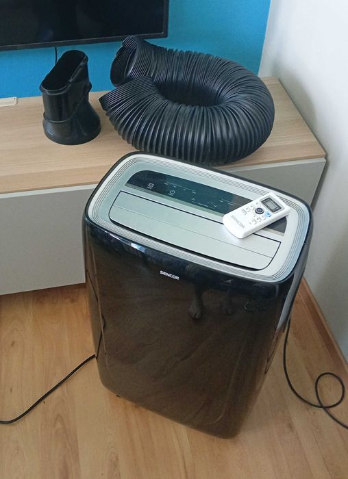 Klimatyzator przenośny Sencor SAC MT9021C 9000 BTU 35m2 Czarny Komplet