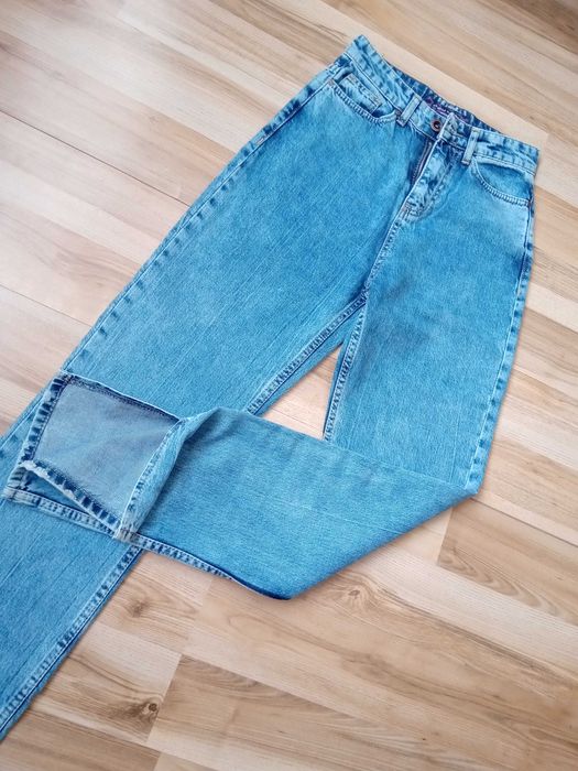 Джинси жіночі/26розмір.