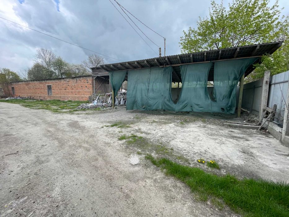 Продам виробничо-складські приміщення м.Стрий