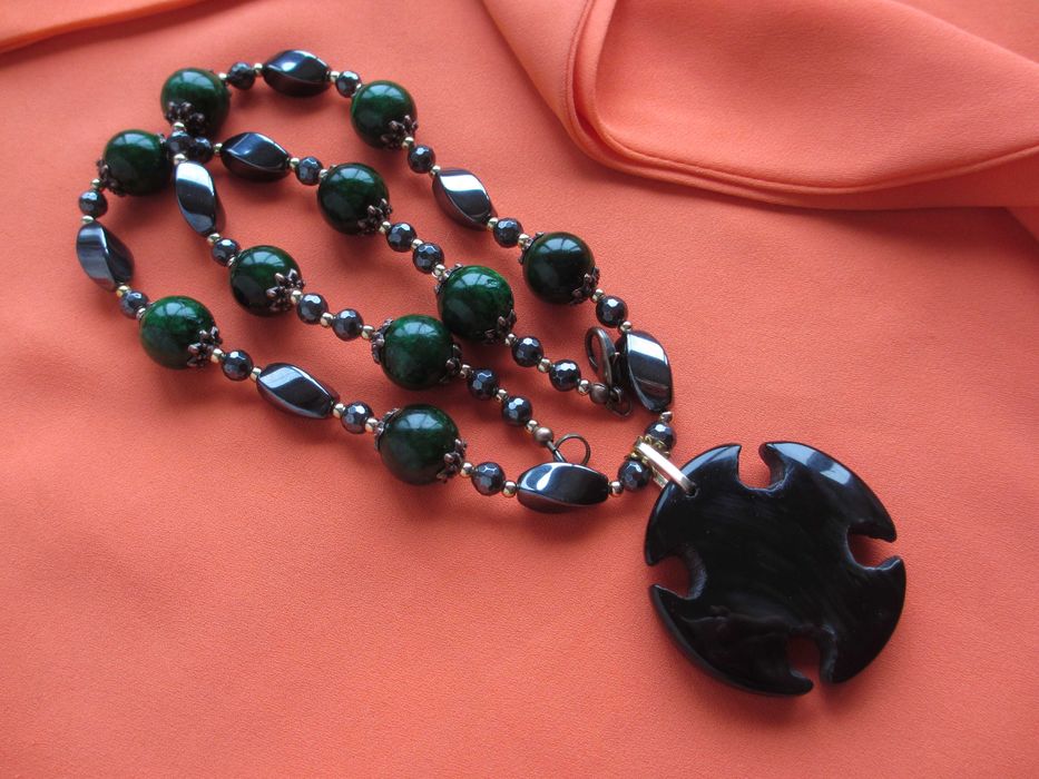 Бусы колье бижутерия