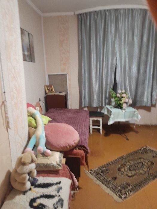 Продам 3 кімнатну квартиру с.Іванчі Володимирецький р