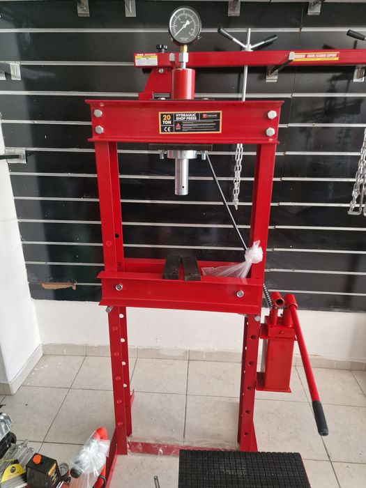 Prensa de 20 toneladas nova