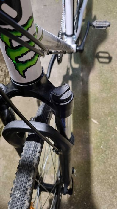 Bicicleta B-TWIN roda 29' /Negociável