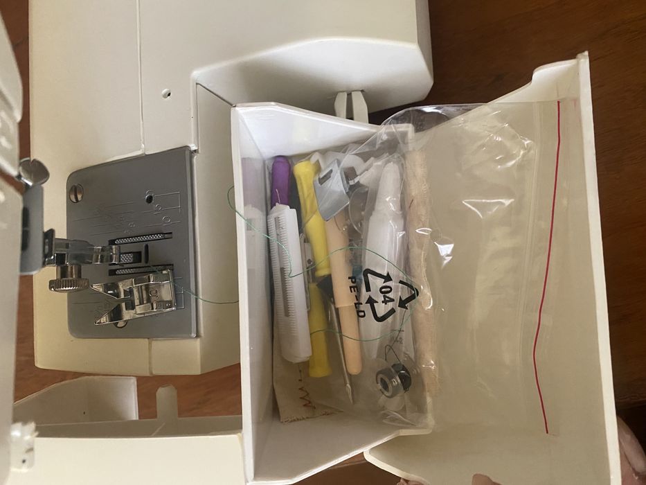 Máquina de costura JATA Seleccion 745