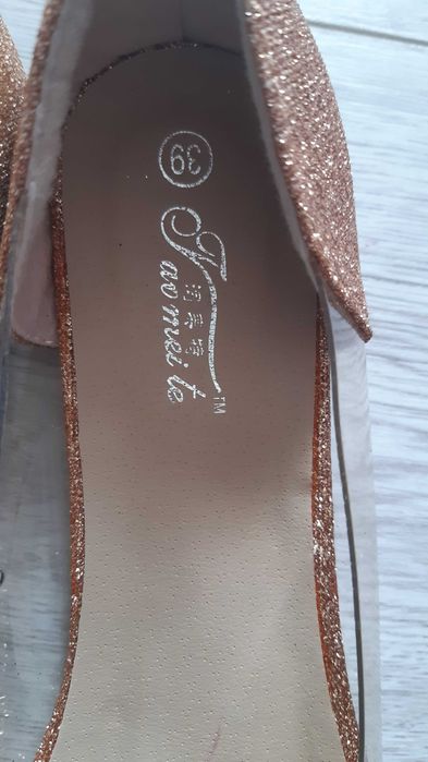 Туфли летние женские