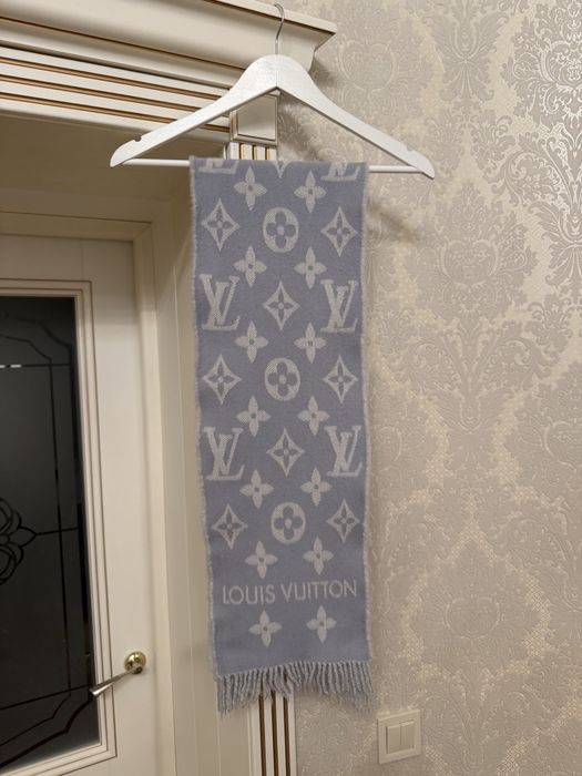 Louis Vuitton шарф жіночий