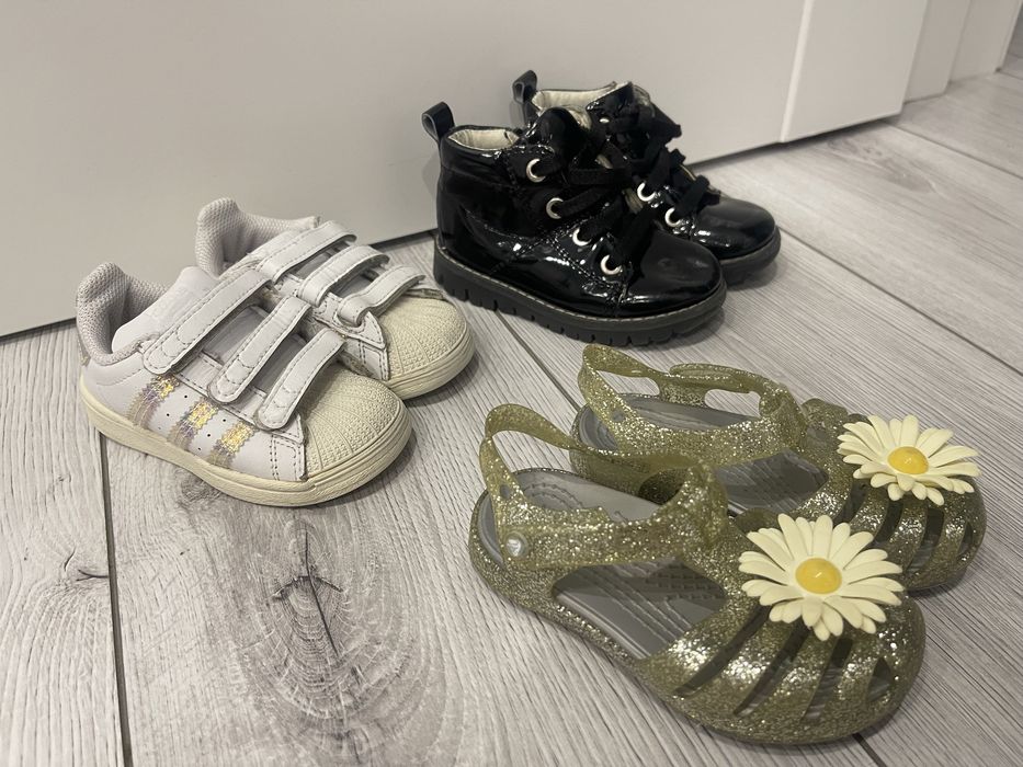 Кросівкі adidas оригінал , ботинки primigi шкіряні, crocs c6
