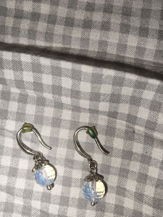 Vendo brincos de prata