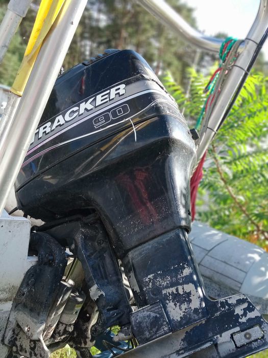 Rib z silnikiem 90 km