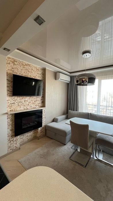 Продаж 2- кімнатної квартири по вулиці Кн. Ольги 4/9 ц, 62 м/кв, кімна