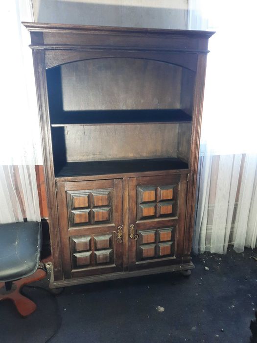 Sala de jantar completa