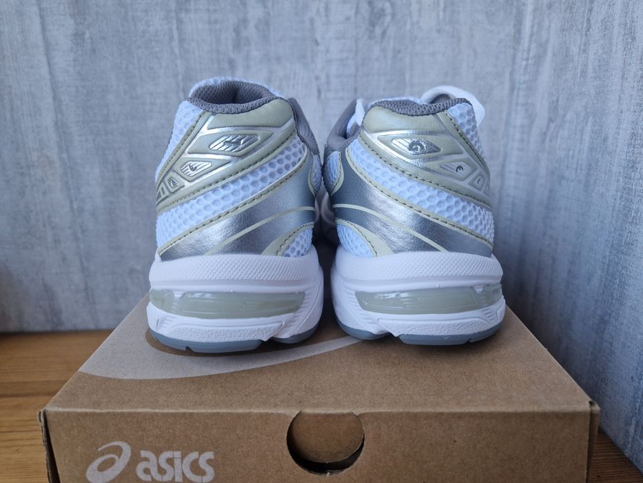 Жіночі кросівки asics Gel-1130 ,36 р