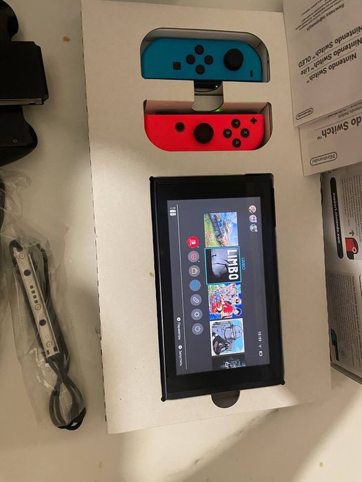 Ігрова приставка Nintendo switch