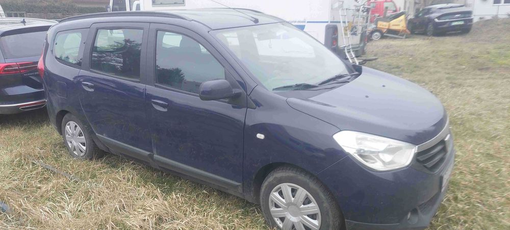 Wynajem bus 9 osobowy