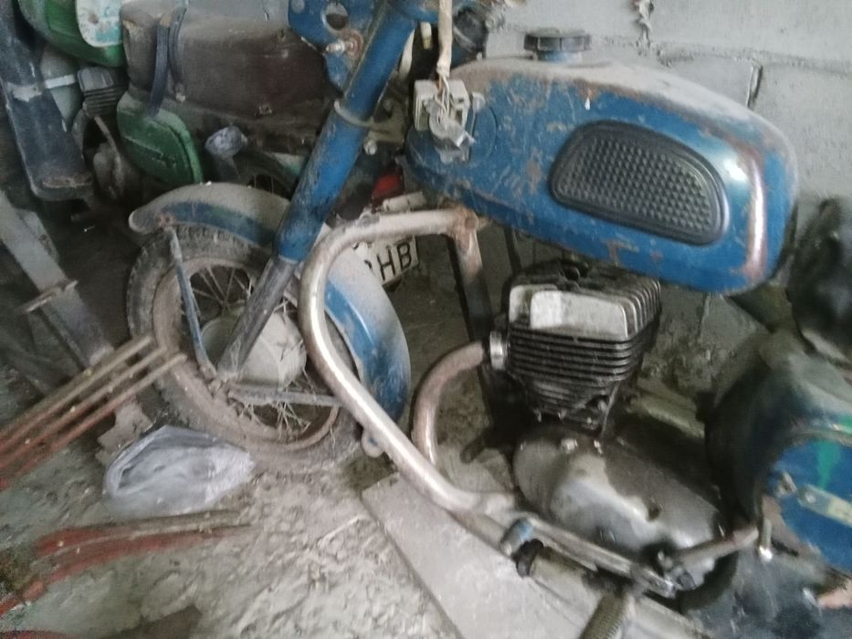 Продам мотоцикл мінськ 125 з новими запчастинами по запчастинах