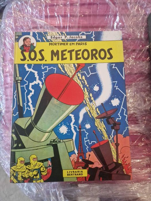 Livro S.O.S. Meteoros Mortimer em Paris