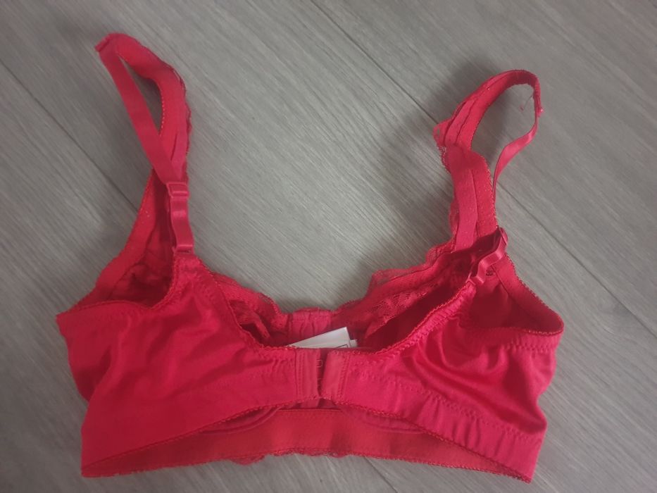 Biustonosz stanik 75B czerwony BPC
