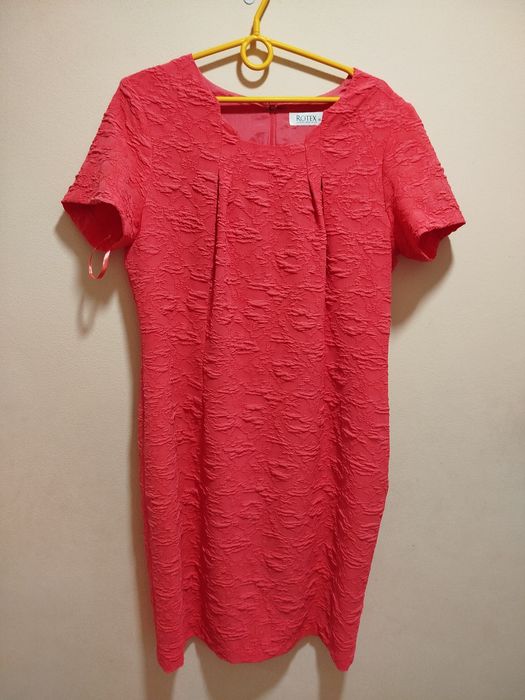 Elegancka sukienka rozmiar 44/46