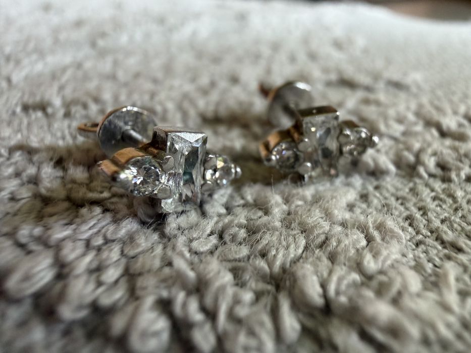 Сережки срібні з фіанітами Aurum