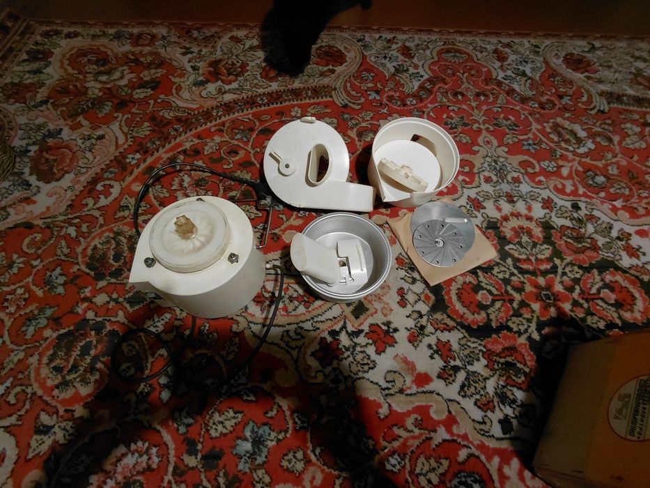 Соковыжималка Росинка