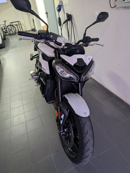 Triumph street triple 765r como nova