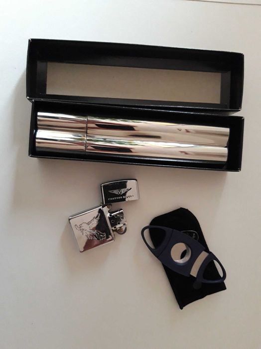 Conjunto/Kit Cigarros Charutos - Artigo NOVO.