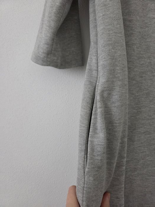 Sukienka z kieszeniami Modern Line M