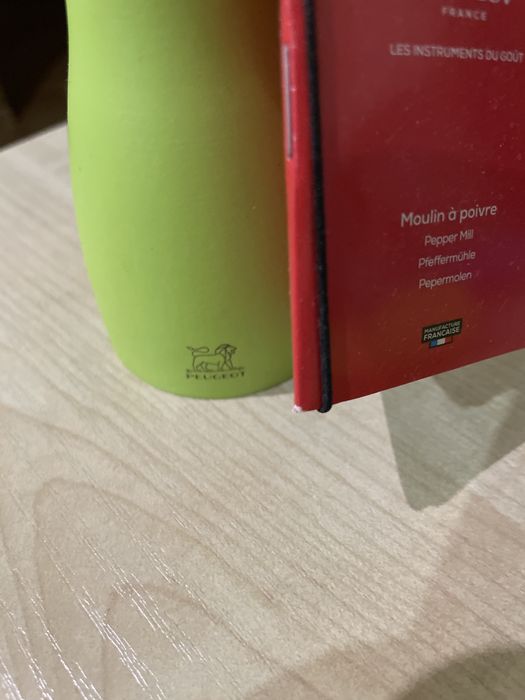 Перцемолка Peugeot