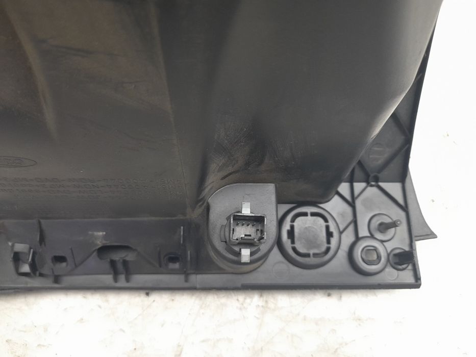 Porta luvas FORD Focus II (DA_)