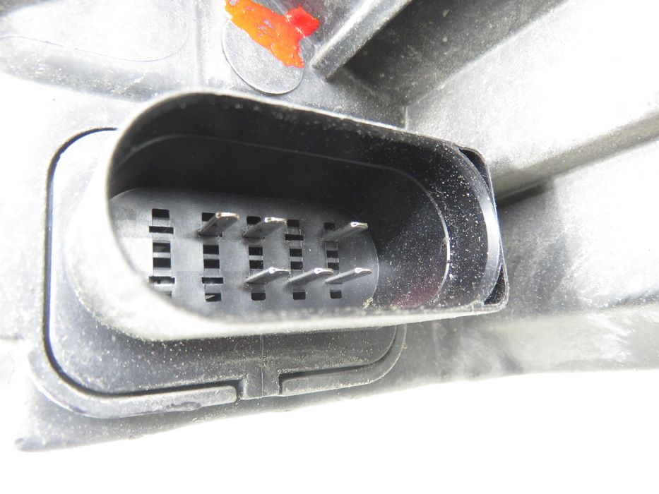 Lampa Prawa Przednia Vw Scirocco III