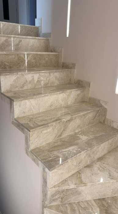 Płytki marmurowe, naturalny kamień do wnętrz, płytki podłogowe ścienne