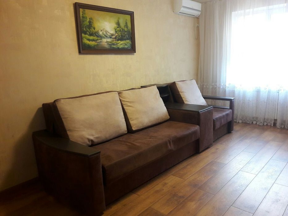 2-комнатная раздельная м.Демеевская 4 мин.