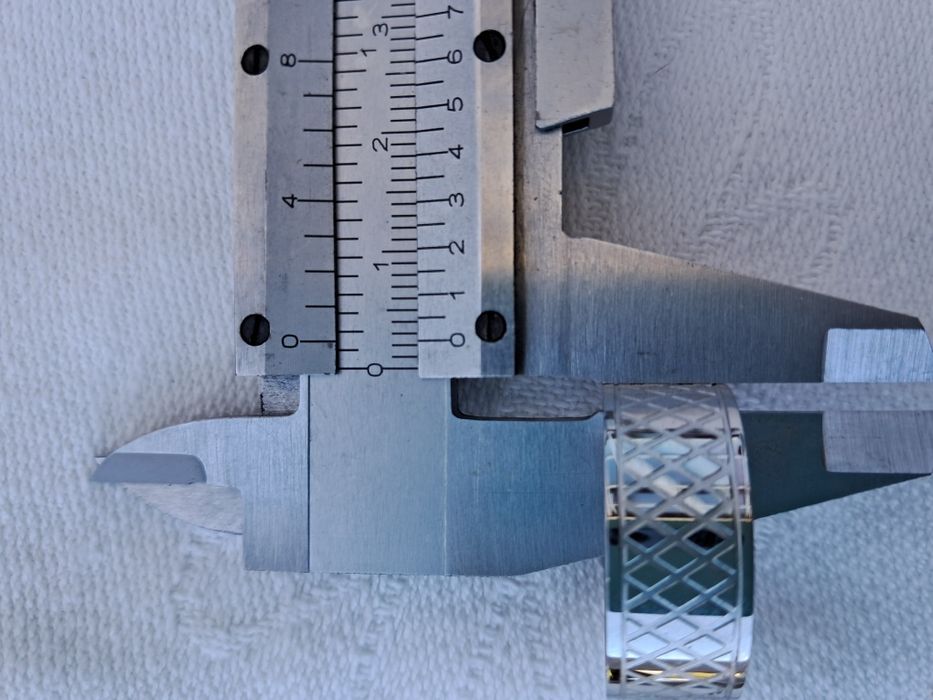 Anel Masculino NOVO Aço Cirúrgico Inox - Padrão Geométrico / Losangos (21.5 mm)
