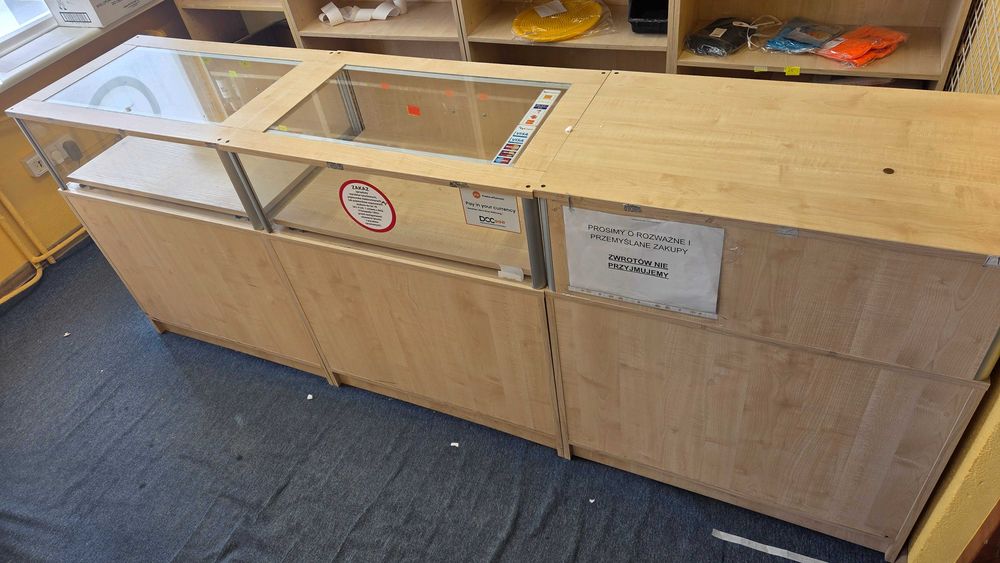 Lada sklepowa 3 segmenty po 80 cm szerokosci z szufladami