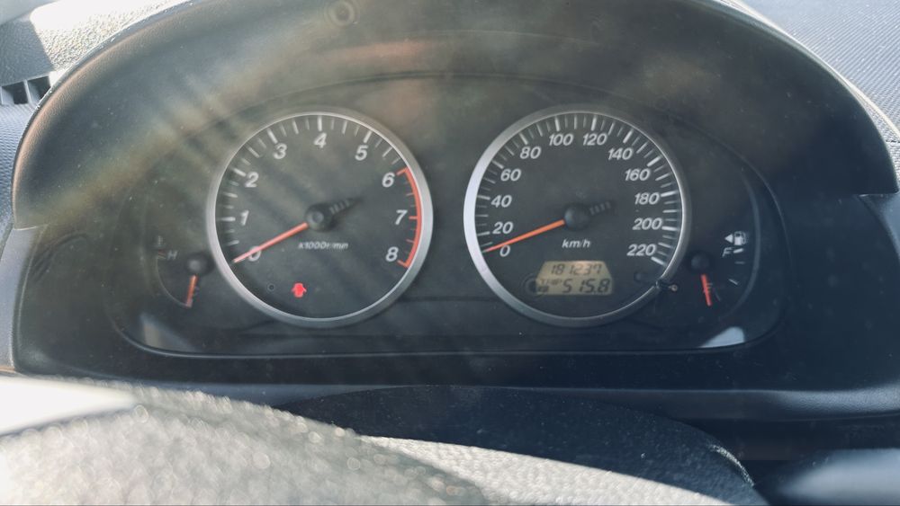 Mazda 2 16v Excluisive