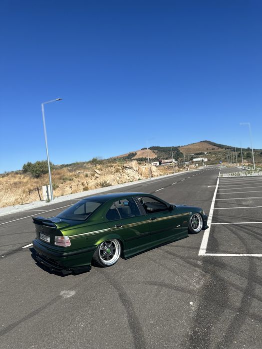 Bmw 325 TD Stance